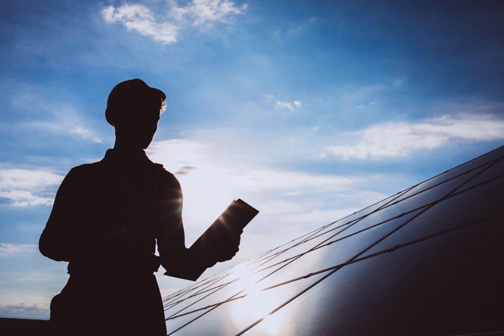 Maintenance-Do-Solar-Panels-Need1